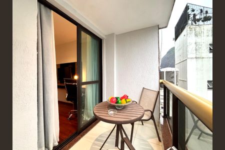 Apartamento para alugar com 110m², 2 quartos e 1 vaga Apartamento para alugar com 110m², 2 quartos e 1 vagaVaranda da sala 2