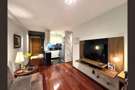 Apartamento para alugar com 110m², 2 quartos e 1 vaga Apartamento para alugar com 110m², 2 quartos e 1 vagaSala 2