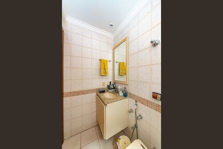 Apartamento à venda com 149m², 4 quartos e 3 vagas Apartamento à venda com 149m², 4 quartos e 3 vagasBanheiro da Suíte 2