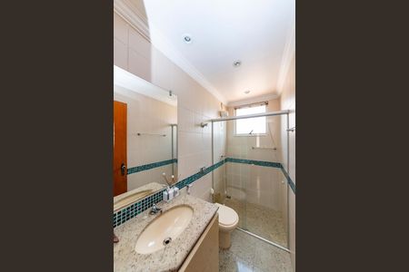 Apartamento à venda com 149m², 4 quartos e 3 vagas Apartamento à venda com 149m², 4 quartos e 3 vagasBanheiro Social