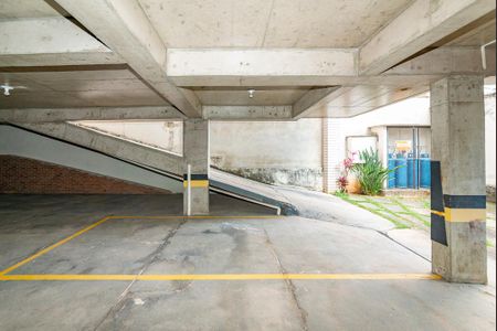 Apartamento à venda com 149m², 4 quartos e 3 vagas Apartamento à venda com 149m², 4 quartos e 3 vagasGaragem