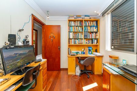 Apartamento à venda com 149m², 4 quartos e 3 vagas Apartamento à venda com 149m², 4 quartos e 3 vagasQuarto 2