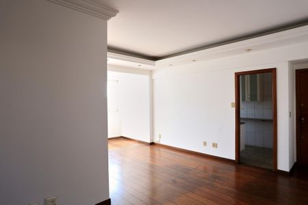 Sala de apartamento para alugar com 3 quartos, 104m² em Centro, Belo Horizonte