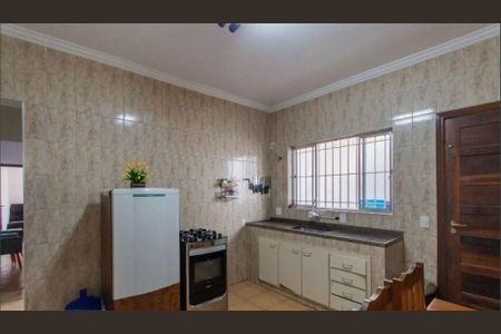 Casa à venda com 3 quartos, 128m² em Vila Apiai, Santo André