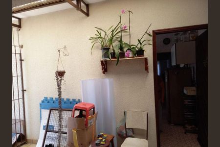 Casa à venda com 2 quartos, 129m² em Vila Floresta, Santo André
