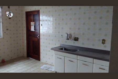 Casa à venda com 2 quartos, 217m² em Jardim Bela Vista, Santo André