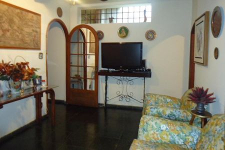 Casa à venda com 4 quartos, 325m² em Casa Branca, Santo André