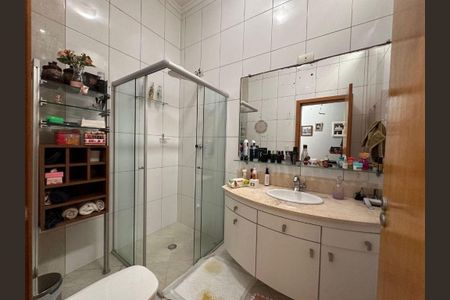 Casa à venda com 2 quartos, 107m² em Vila Humaita, Santo André