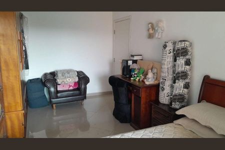 Casa à venda com 4 quartos, 222m² em Vila Junqueira, Santo André