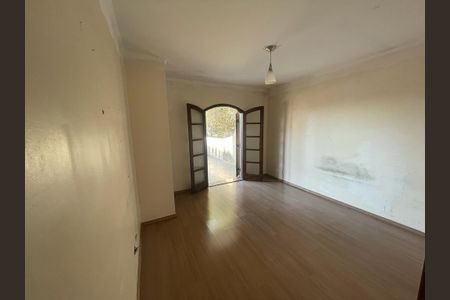 Casa à venda com 4 quartos, 512m² em Vila Gilda, Santo André