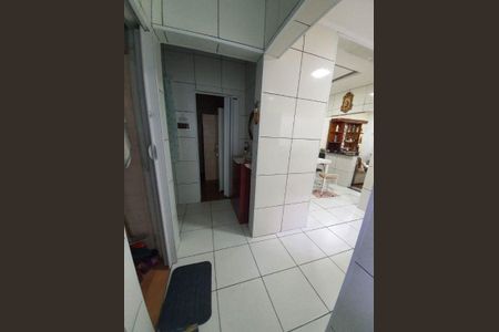 Casa à venda com 6 quartos, 143m² em Fundação, São Caetano do Sul