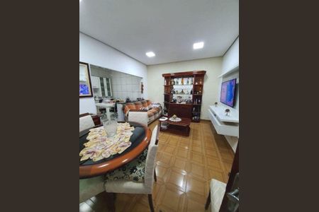 Casa à venda com 6 quartos, 143m² em Fundação, São Caetano do Sul