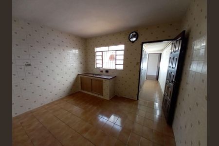 Casa à venda com 2 quartos, 153m² em Vila Bela Vista, Santo André