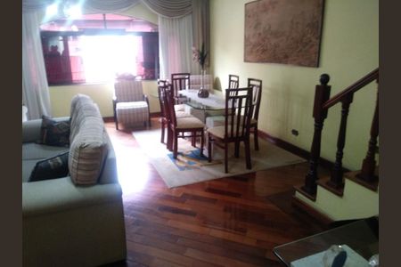 Casa à venda com 3 quartos, 268m² em Mauá, São Caetano do Sul