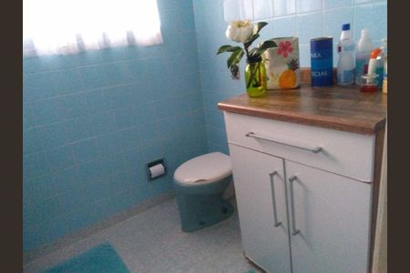 Casa à venda com 4 quartos, 181m² em Vila Alpina, Santo André