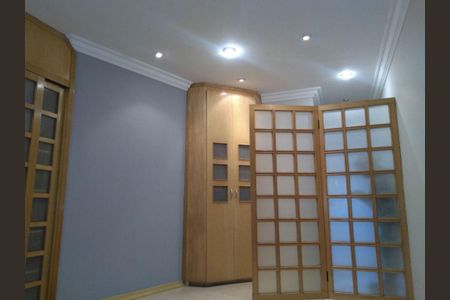 Casa à venda com 3 quartos, 196m² em Vila Scarpelli, Santo André