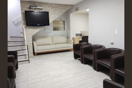 Casa à venda com 3 quartos, 217m² em Vila Scarpelli, Santo André
