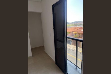 Casa à venda com 2 quartos, 117m² em Vila Pires, Santo André