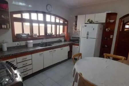 Casa à venda com 127m², 5 quartos e 2 vagas