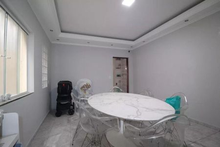 Casa à venda com 3 quartos, 246m² em Vila América, Santo André