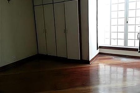 Casa à venda com 750m², 5 quartos e 8 vagas