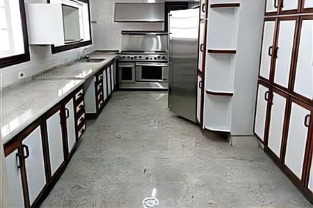 Casa à venda com 750m², 5 quartos e 8 vagas