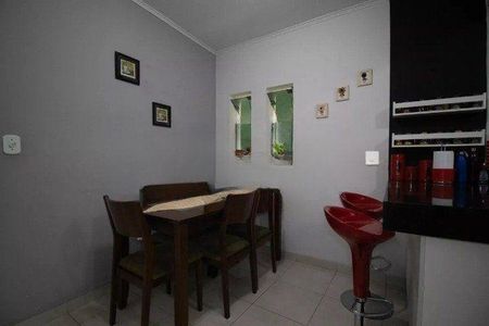 Casa à venda com 3 quartos, 162m² em Santa Maria, São Caetano do Sul