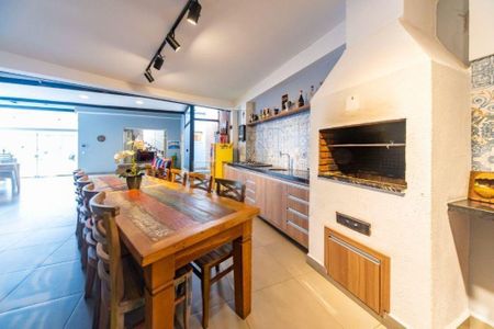 Casa à venda com 4 quartos, 400m² em Vila Santa Teresa, Santo André