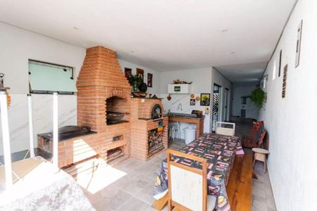 Casa à venda com 3 quartos, 260m² em Vila Metalúrgica, Santo André