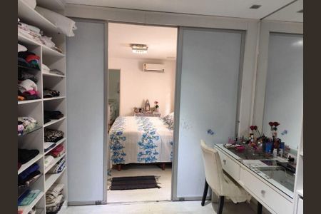 Casa à venda com 3 quartos, 424m² em Parque Bandeirante, Santo André