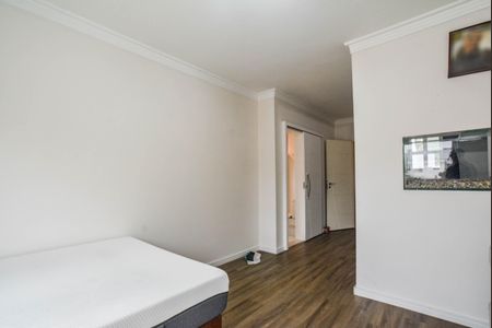 Casa à venda com 409m², 6 quartos e 6 vagas Casa à venda com 409m², 6 quartos e 6 vagasSuíte 4