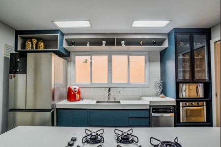 Casa à venda com 409m², 6 quartos e 6 vagas Casa à venda com 409m², 6 quartos e 6 vagasCozinha