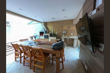 Casa à venda com 6 quartos, 409m² em Centro, Santo André