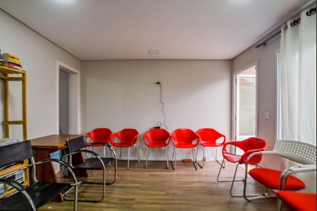 Casa à venda com 409m², 6 quartos e 6 vagas Casa à venda com 409m², 6 quartos e 6 vagasQuarto