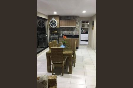 Apartamento à venda com 3 quartos, 192m² em Vila Gilda, Santo André