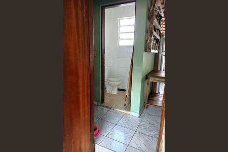 Casa à venda com 215m², 3 quartos e 2 vagas