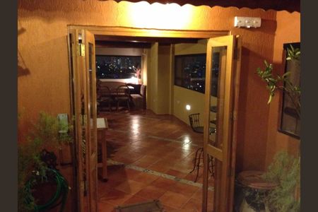 Apartamento à venda com 156m², 3 quartos e 1 vaga Apartamento à venda com 156m², 3 quartos e 1 vagaFoto 08