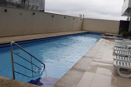 Apartamento à venda com 48m², 1 quarto e 1 vaga Apartamento à venda com 48m², 1 quarto e 1 vagaÁrea comum - Piscina