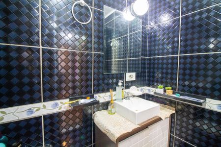 Apartamento para alugar com 50m², 2 quartos e sem vaga Apartamento para alugar com 50m², 2 quartos e sem vagaBanheiro