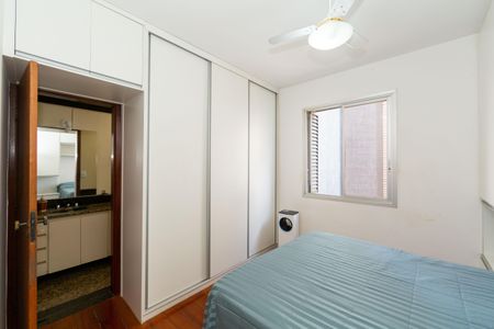 Apartamento à venda com 160m², 2 quartos e 2 vagasQuarto 2