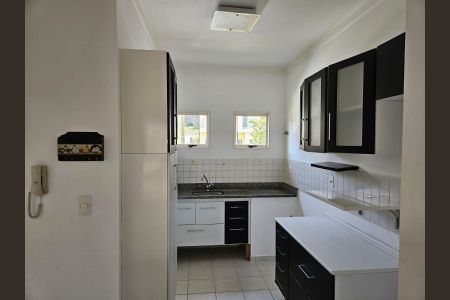 Casa de condomínio à venda com 110m², 3 quartos e 2 vagas Casa de condomínio à venda com 110m², 3 quartos e 2 vagasCozinha