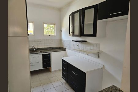 Casa de condomínio à venda com 110m², 3 quartos e 2 vagas Casa de condomínio à venda com 110m², 3 quartos e 2 vagasCozinha