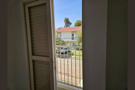 Casa de condomínio à venda com 110m², 3 quartos e 2 vagas Casa de condomínio à venda com 110m², 3 quartos e 2 vagasSuíte