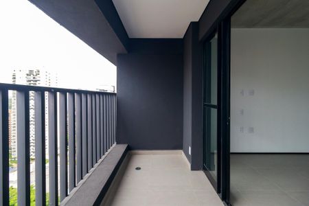 Varanda de kitnet/studio à venda com 0 quarto, 25m² em Brooklin, São Paulo