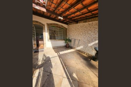 Casa à venda com 80m², 2 quartos e 1 vaga Casa à venda com 80m², 2 quartos e 1 vagaÁrea Externa