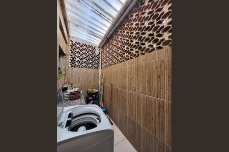 Casa à venda com 80m², 2 quartos e 1 vaga Casa à venda com 80m², 2 quartos e 1 vagaÁrea de Serviço