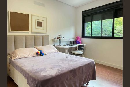 Apartamento à venda com 590m², 4 quartos e 4 vagasFoto 22