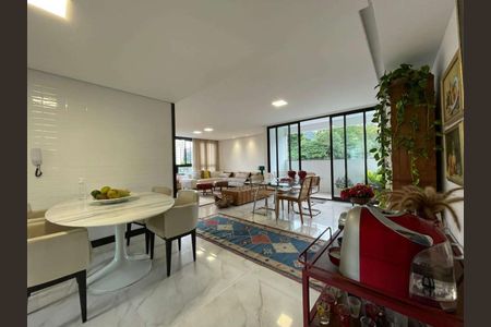 Apartamento à venda com 590m², 4 quartos e 4 vagasFoto 26