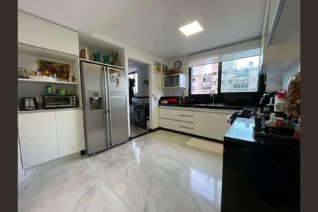 Apartamento à venda com 590m², 4 quartos e 4 vagasFoto 13