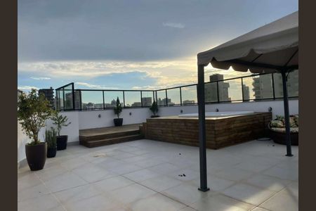 Apartamento à venda com 590m², 4 quartos e 4 vagasFoto 04